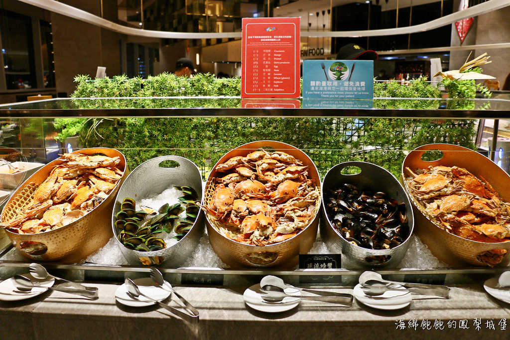 漢來海港餐廳(敦化店)｜台北自助吃到飽餐廳推薦、東區SOGO美食、價位(捷運忠孝敦化站) @海綿飽飽的鳳梨城堡