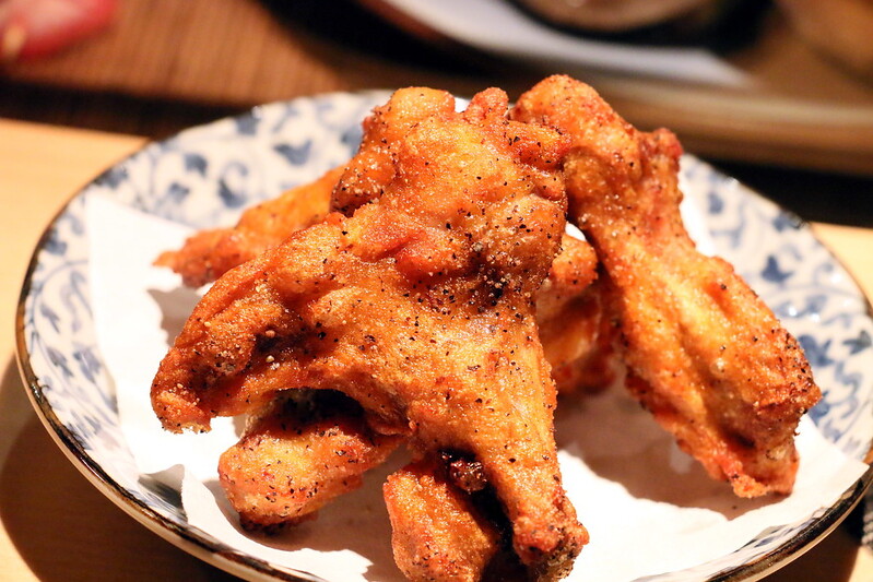 【台北|士林】鳥哲燒物專門店-台北士林日式串燒居酒屋-獨創雞胸肉一夜干-雞肉沙西米-洋風生里肌-台灣本土桂丁雞（捷運芝山站） @海綿飽飽的鳳梨城堡