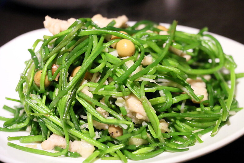 新北。海山美食～六福皇宮師傅開餐廳。需預定美味砂鍋粥！皇饌砂鍋粥（捷運海山站） @海綿飽飽的鳳梨城堡