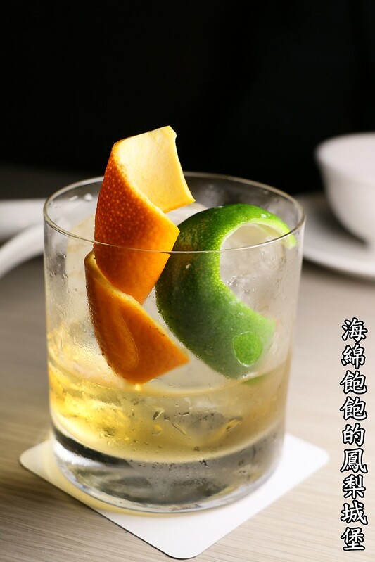 【台北|大安】One Restaurant &#038; Lounge-台北東區南洋風餐酒館-沙嗲、咖哩燉雞、叻沙麵、調酒、慶生聚餐推薦 (捷運忠孝復興站) @海綿飽飽的鳳梨城堡