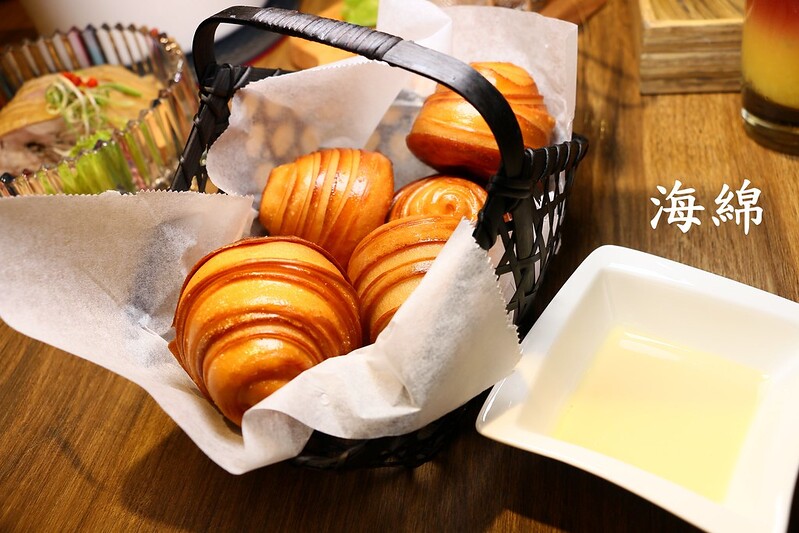 東區川菜料理『飯BAR mini忠孝店(內湖飯BAR二店)』東區時尚中菜館-精緻創意料理X桌邊現做火焰甜點X超夯罐子蛋糕-附完整菜單(捷運忠孝復興站)(文末抽獎) @海綿飽飽的鳳梨城堡
