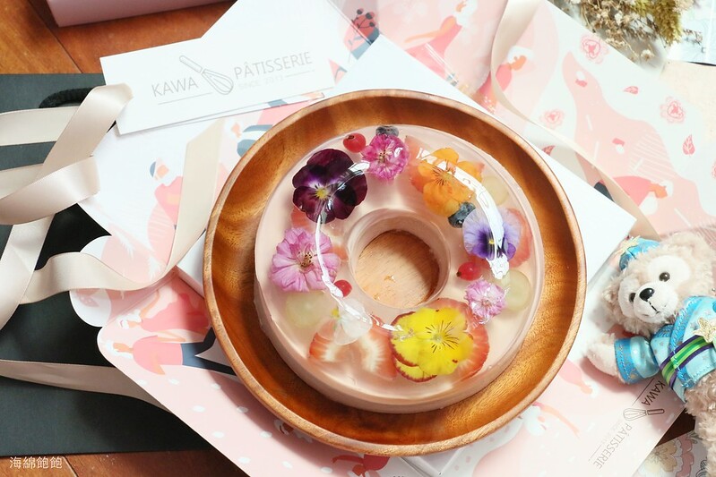 『卡瓦蛋糕Kawacake/真花瓣蛋糕』綜藝大樂門吳宗憲/歡樂智多星胡瓜推薦，母親節蛋糕，生日蛋糕，彌月蛋糕，低溫宅配，永和甜點 @海綿飽飽的鳳梨城堡