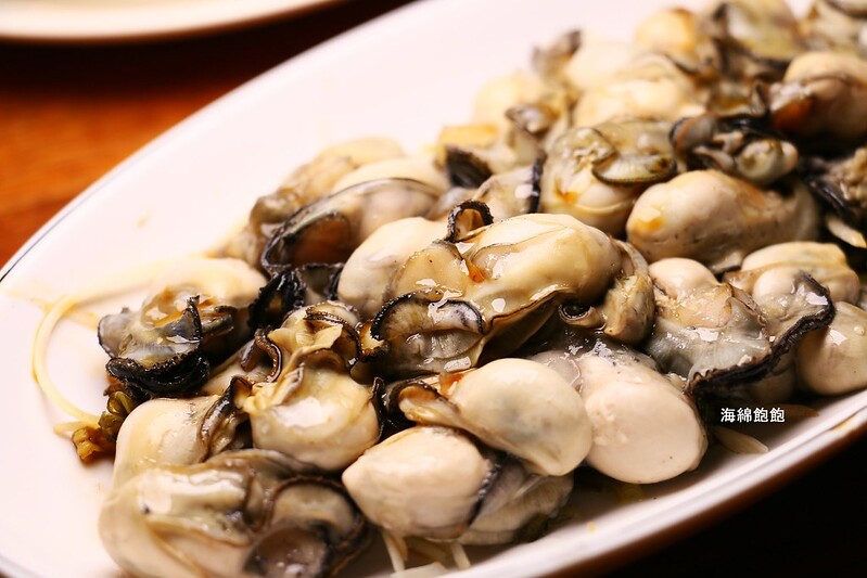 台北必喝雞湯『雙月食品社』立法院及台大醫院美食推薦、溫體雞腿肉、東石鮮蚵、無刺虱目魚、限量油飯、宅配雞湯、完整菜單(捷運善導寺站) @海綿飽飽的鳳梨城堡