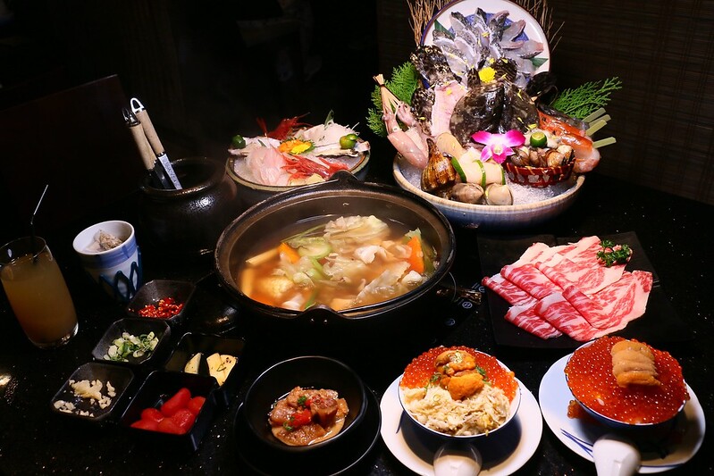 『囍聚精緻鍋物』龍膽石斑海陸雙人套餐/爆卵海膽飯/青蟳蟹飯/南非生蠔刺身拼盤/包廂聚餐(捷運藍線-捷運國父紀念館站) @海綿飽飽的鳳梨城堡