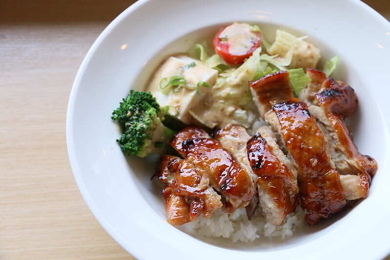 汐止美食『隱家茶寮』汐科站旁日式定食，日式早午餐，抹茶生乳酪蛋糕，下午茶，菜單價位，商業午餐，馬鈴薯燉肉！ @海綿飽飽的鳳梨城堡