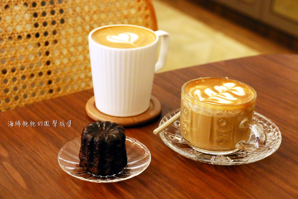 Moon baking二店｜o.o.o.o.studio，民生社區韓風咖啡廳，早午餐、咖啡、甜點、下午茶、菜單價位 @海綿飽飽的鳳梨城堡
